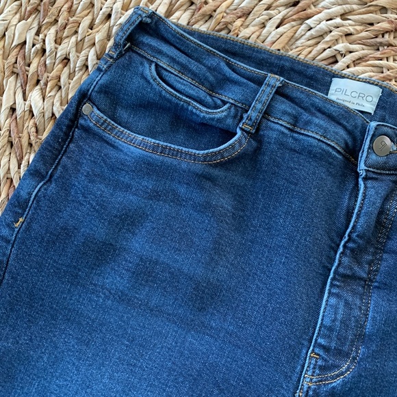 Anthro Pilcro Annie High-Rise Straight-Leg Jean - Picture 9 of 14